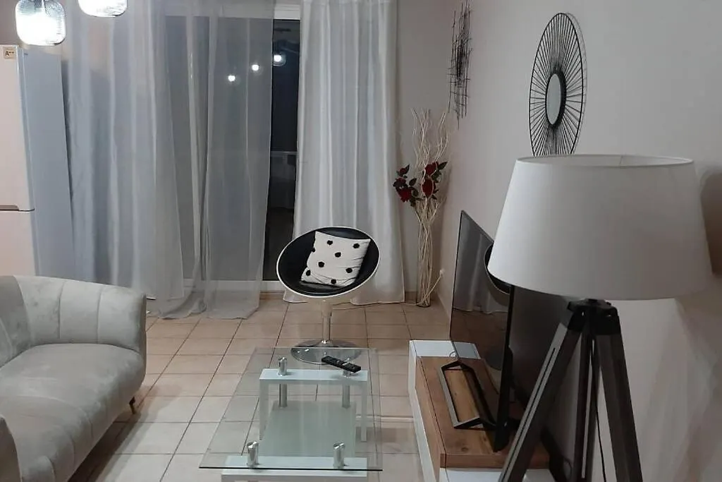 Appartement O Ti Kolibri, Cosy Et Idealement Situe Sainte-Luce